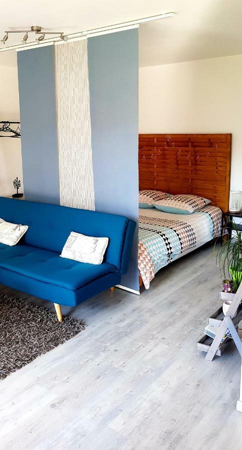 50m Du Apartment *